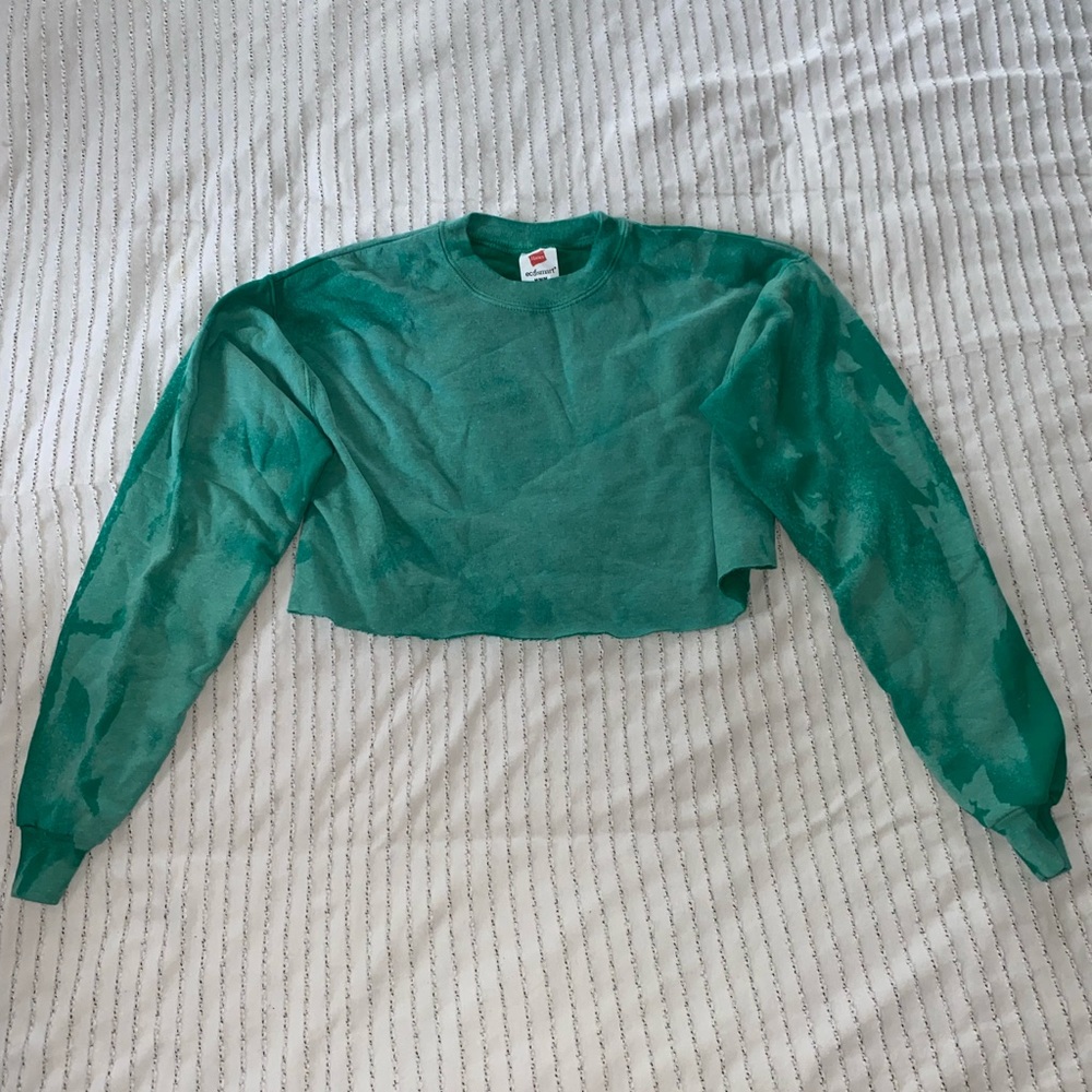 Cropped green bleached tie dye crewneck
